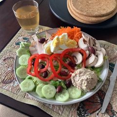 A picture of Supper Salad.