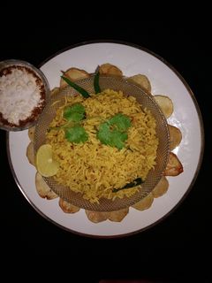 વઘારેલા ભાત (Vagharela Bhaat Recipe In Gujarati) રેસીપી મુખ્ય ફોટો