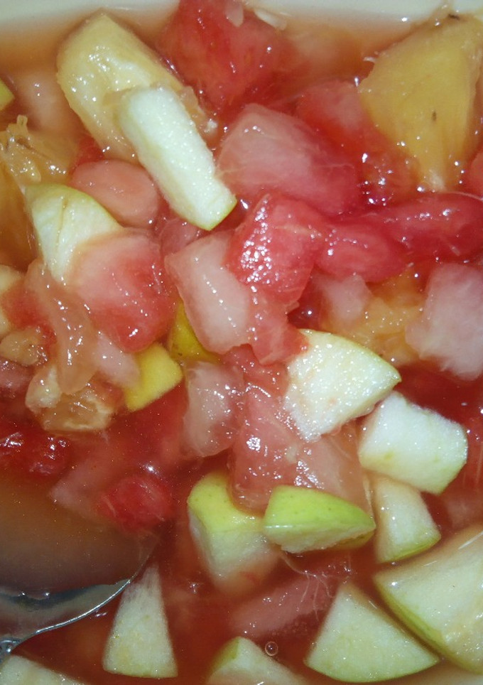 A picture of Fruits salad.
