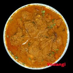 A picture of Malvani Chicken Curry.