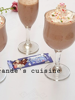 A picture of Chocolate and coconut smoothie.