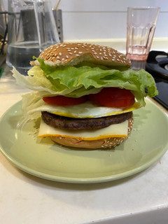 牛肉起司漢堡 的食譜成品照片