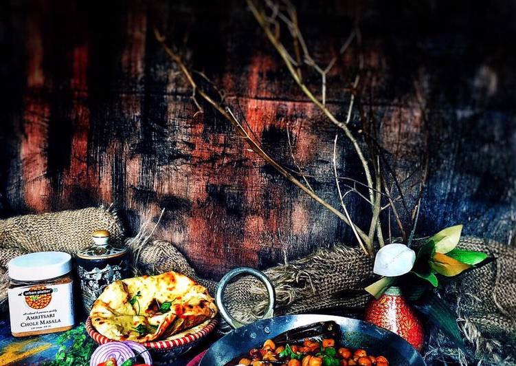 Recipe of Quick Amritsari chole masala with urban platter’s chole masala ready mix spice
