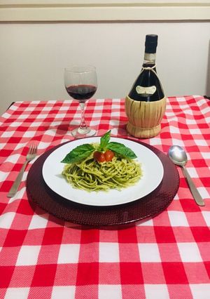 Una foto de Tallarines al Pesto 🇮🇹