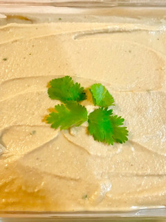 A picture of Hummus.