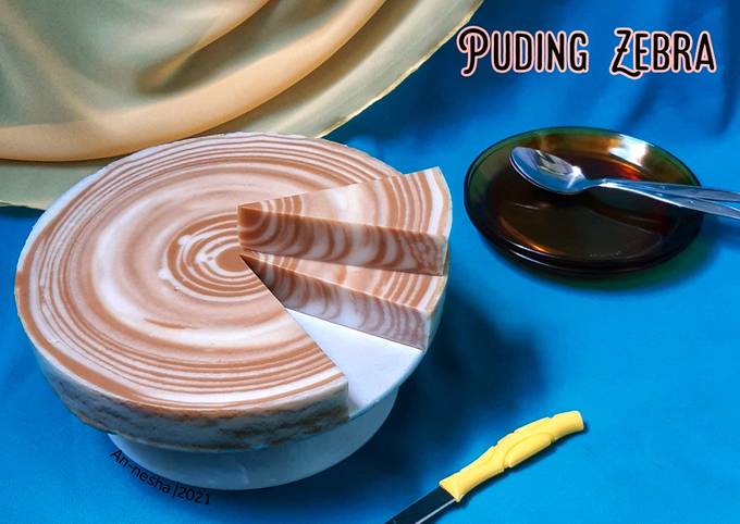 174.Puding Zebra Tanpa Roti dan Telur