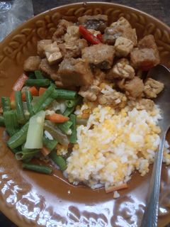 Foto resep Menu diet ku, nasi jagung, sayur asam, lauk oseng tempe gembus dan tempe kedelai