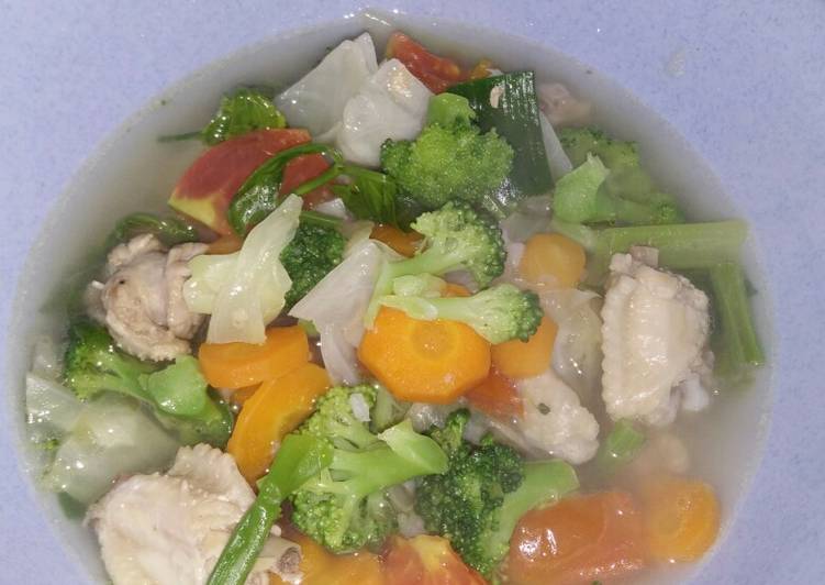 Resep 23. Sop ayam kampung oleh @tin_tientien - Cookpad