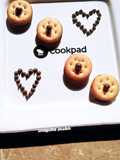Chocolate filled saltish biscuits sandwich
