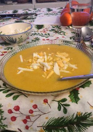 Una foto de Crema de calabaza depurativa