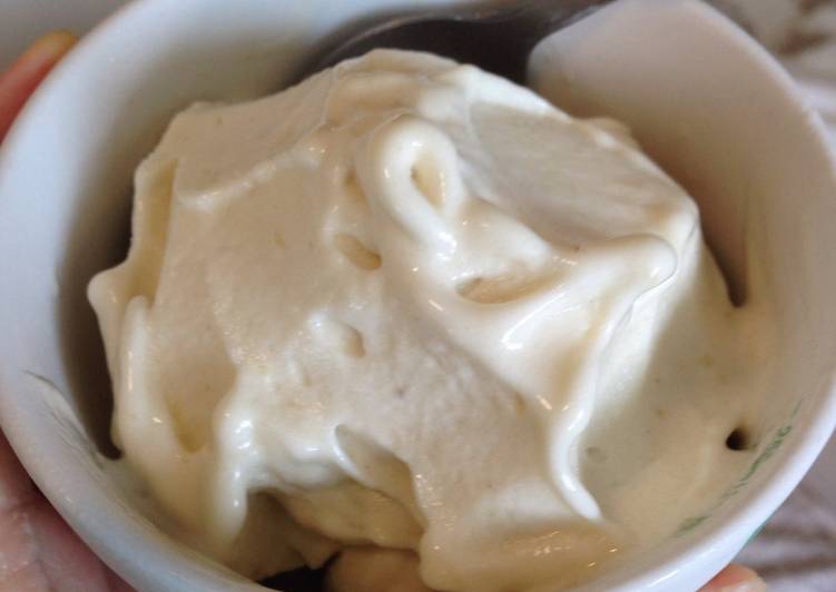 Easy Healthy Dole Whip (pineapple soft serve)
