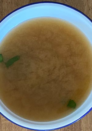 A picture of Miso soup.