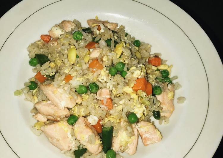 Resep Nasi Goreng Salmon, Lezat