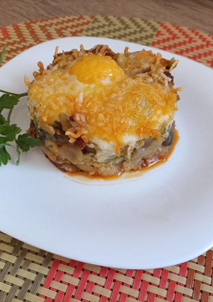 Una foto de Pastel de verdura gratinada con sobrasada