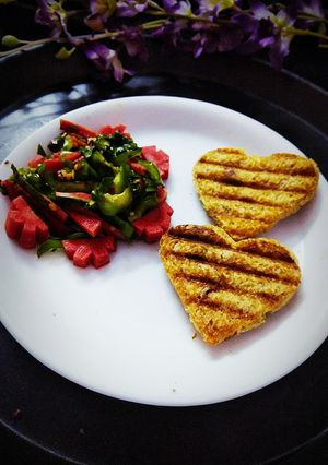 A picture of Oil free Hung curd Sandwich.