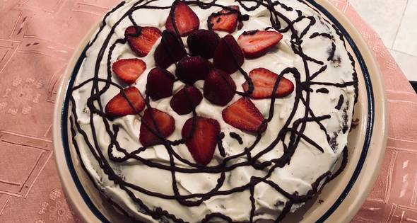 Como Hacer Torta Postre De Chocolate Con Crema Chantilly Y Frutillas Cocinar En Casa