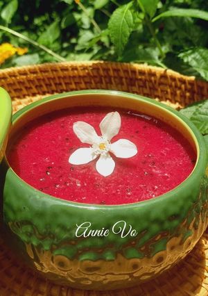 Hình của món Sinh tố thanh long đỏ và chuối.