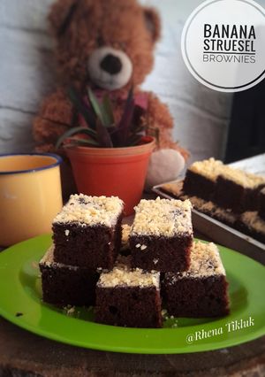 Foto resep Banana Struesel Brownies (Banana Crumble)