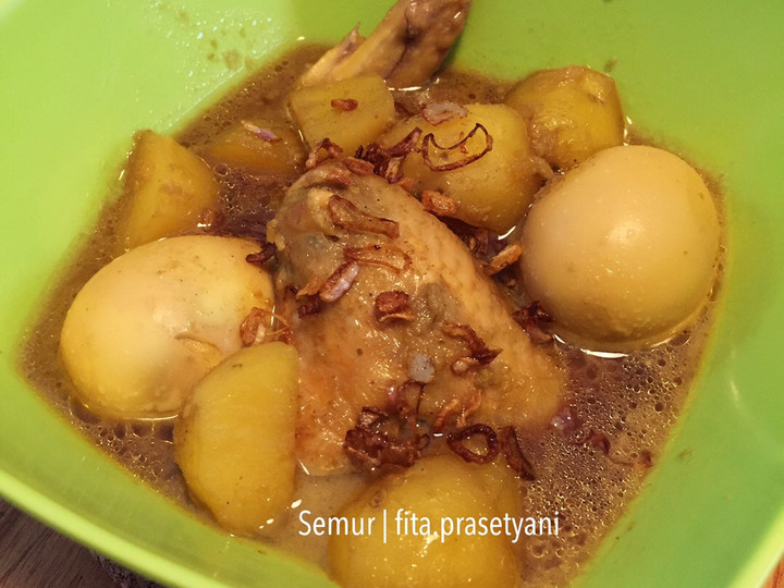 Cara Bikin Semur ayam, telur, kentang manis &amp;amp; gurih Praktis