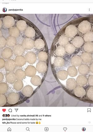 કોપરા ના લાડુ (Coconut Laddu Recipe In Gujarati) રેસીપી મુખ્ય ફોટો