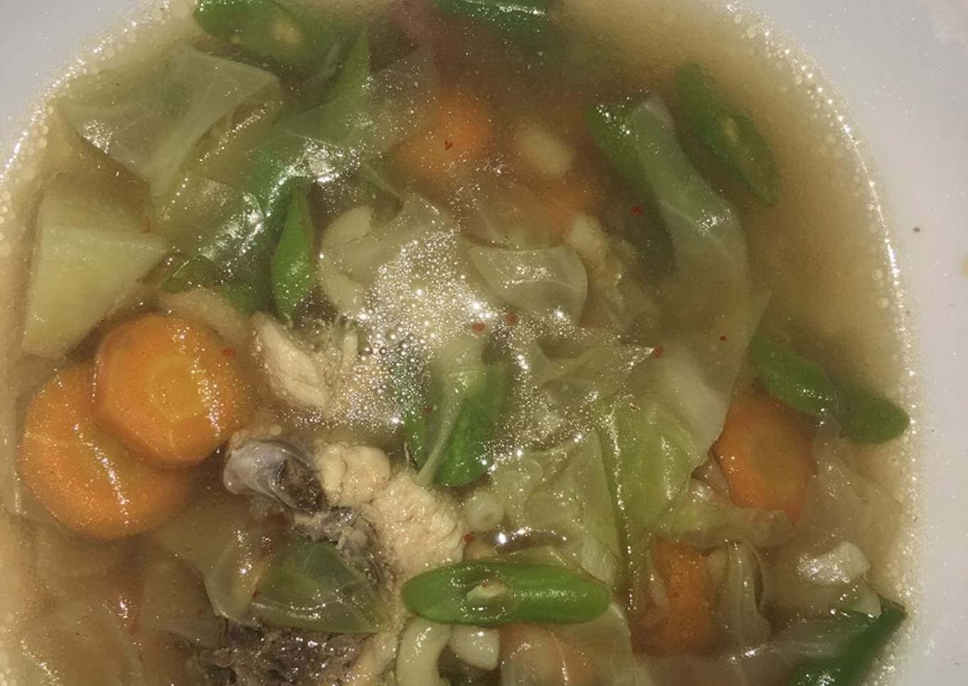 Sayur sop ayam sehat