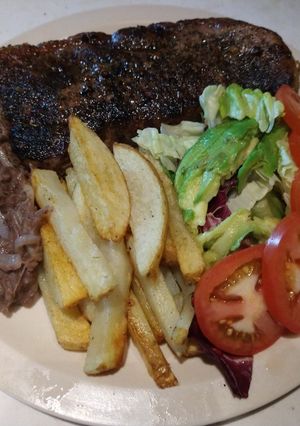 Una foto de Filete ternera de res New York en costra de especias