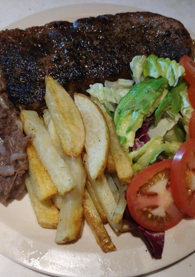 Una foto de Filete ternera de res New York en costra de especias
