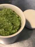 Pesto de cresson à l ail,pignons de pin et parmesan