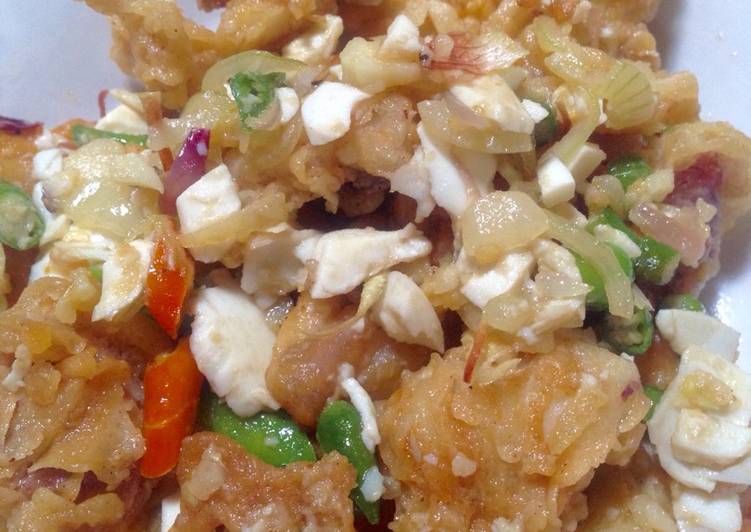 Cumi goreng telor asin spicy