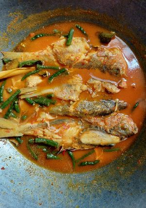 Foto resep Ikan ekor kuning kuah kuning