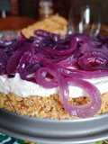 Cheesecake salata con cipolle caramellate