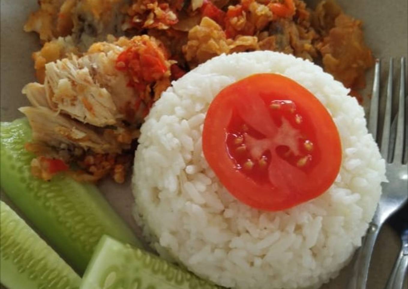 Ayam Geprek dapur Tan