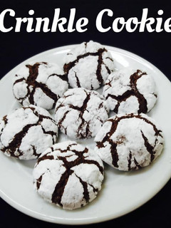 கிரிங்கில்(சுருக்கம்) குக்கீஸ் (crinkle Cookies Recipe in Tamil) செய்முறை முக்கிய புகைப்படம்