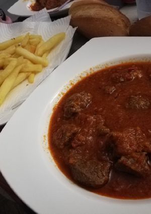 Foto principal de ¡Estofado de ternera con patatas! 🍲