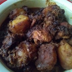 A picture of Chicken ghee roast.