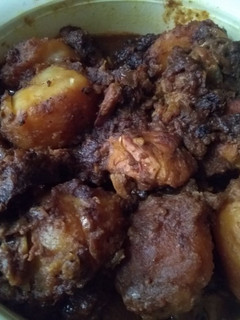 A picture of Chicken ghee roast.