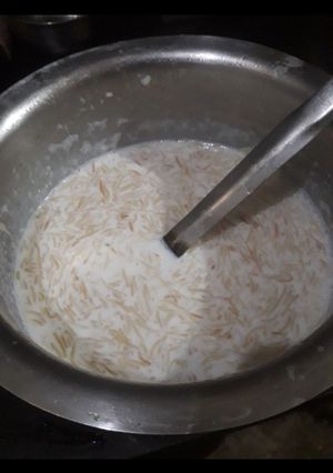 दूध के मीठे जवे(dudh ke meethe jave recipe in hindi) रेसिपी मुख्य फोटो