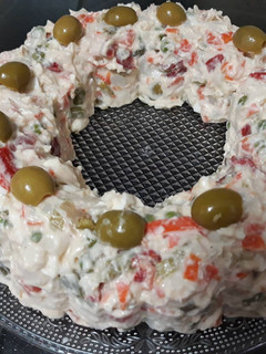 Una foto de Ensaladilla rusa, echa en microondas... con micro Urban