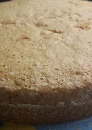 Una foto de Bizcochuelo de agua🍰💧