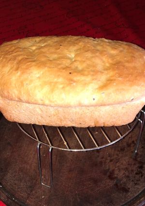 Una foto de Pan de molde con semillas!!