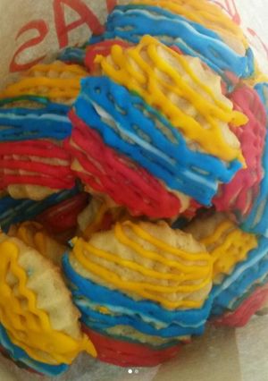 Una foto de Galletas de pasta seca con glaseado Tricolor🇻🇪