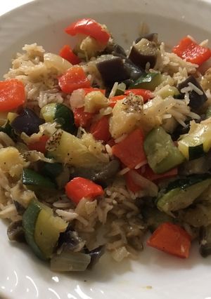 Una foto de Arroz con verduras