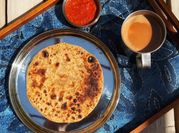 A picture of mirchi paratha