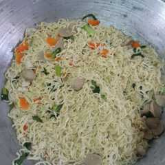 Mie siram baso ayam রেসিপির প্রধান ছবি