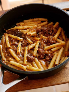 Foto principal de Pasta con ternera y champiñones en salsa