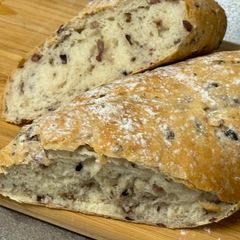 A picture of Wild Rice Bread.