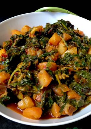 A picture of Amarnath Leaves with Potato Curry.