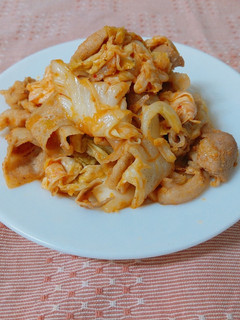 黃金泡菜炒肉片 的食譜成品照片