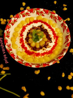 बूंदी रायता (boondi raita recipe in Hindi) रेसिपी मुख्य फोटो