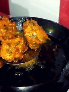 காய்கறி போண்டா செய்முறை முக்கிய புகைப்படம்